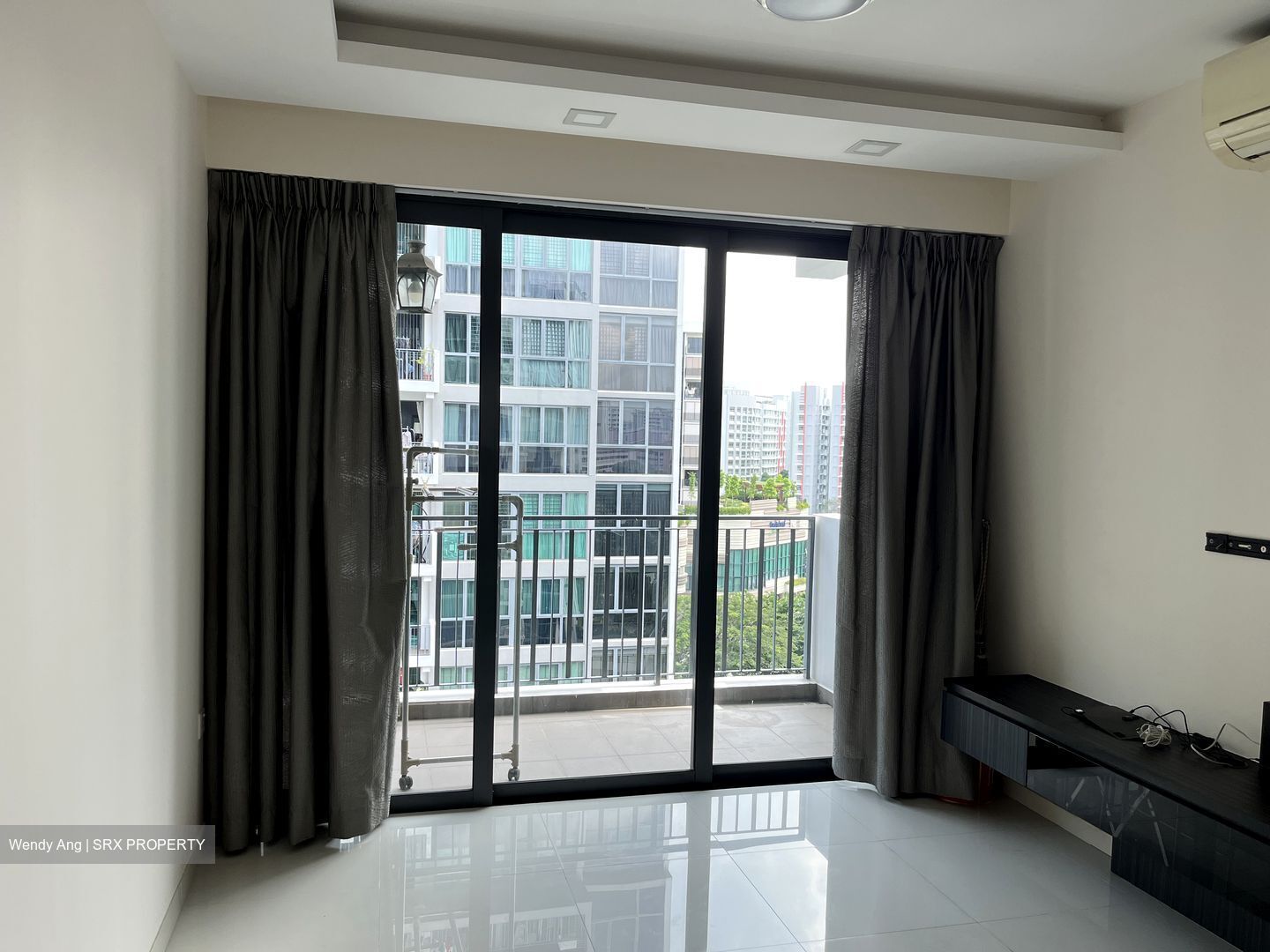 Esparina Residences (D19), Condominium #443295591